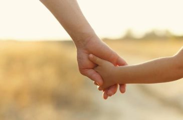 How to Help a Child Overcome the Loss of a Parent